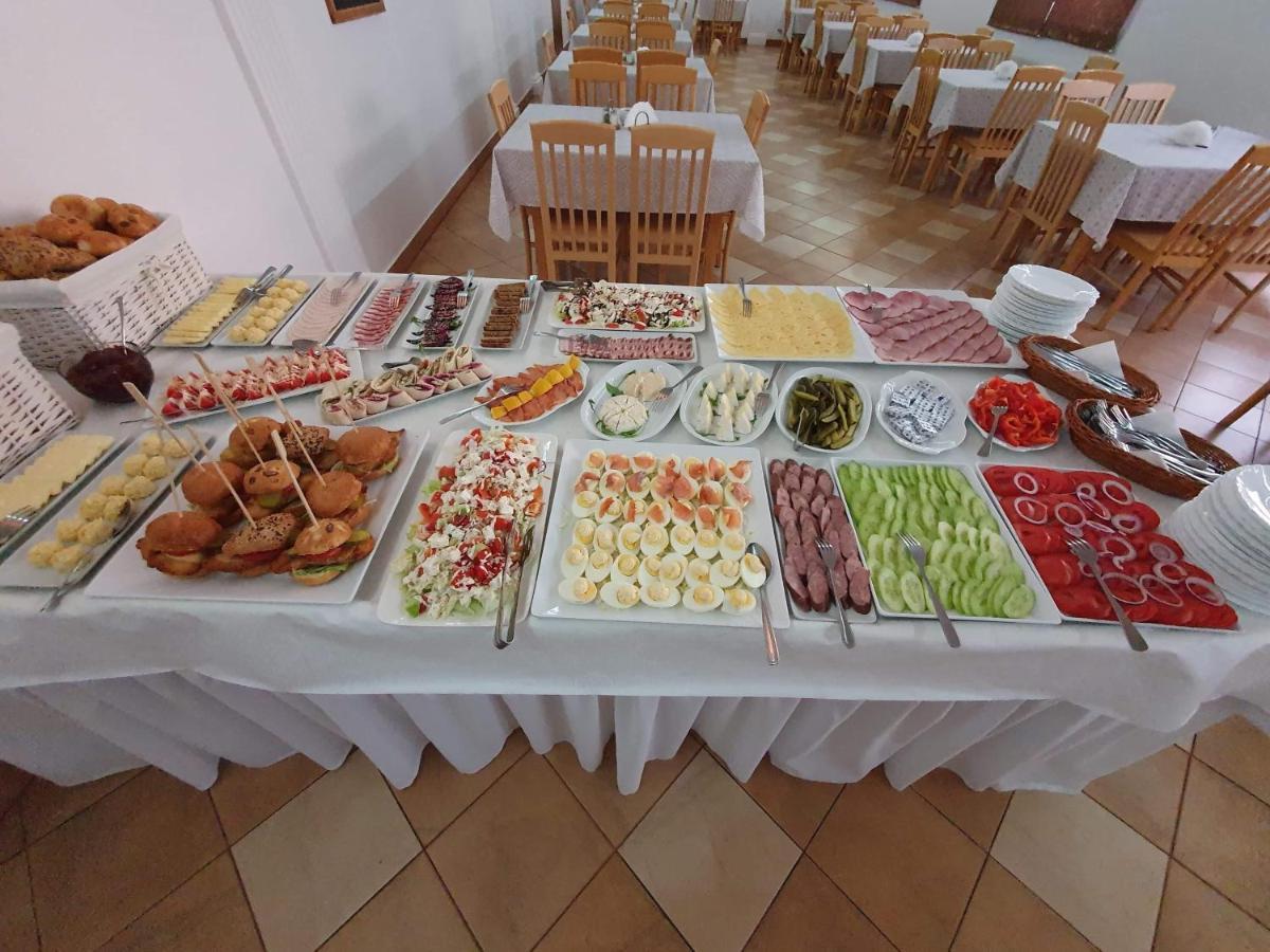Tasarz Spa Osrodek Wczasowy レバル エクステリア 写真